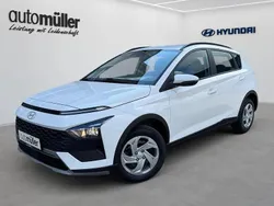 Weiß atlas white / sol Neu 2024 Hyundai Bayon Select SUV | 19.488 € (Superpreis)