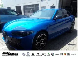 Blau Gebraucht 2023 Alfa Romeo Giulia Competizione Limousine | 37.895 € (Etwas zu teuer)