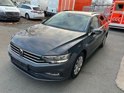 Grau Gebraucht 2020 VW Passat Kombi | 15.780 € (Guter Preis)