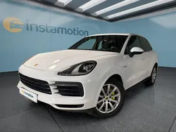 Weiß Gebraucht 2020 Porsche Cayenne SUV | 61.249 €