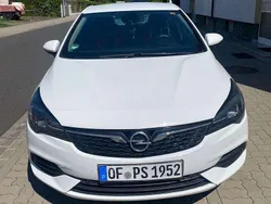 Weiß Gebraucht 2020 Opel Astra Limousine | 9.990 € (Superpreis)