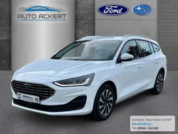 Weiß Gebraucht 2024 Ford Focus Titanium Limousine | 23.990 € (Fairer Preis)