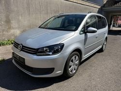 Silber Gebraucht 2014 VW Touran Comfortline Van / Kleinbus | 5.800 € (Guter Preis)