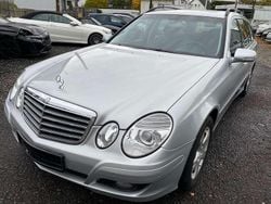 Iridiumsilber metalliclack (metallic) Gebraucht 2008 Mercedes E200 Kombi | 4.800 € (Guter Preis)