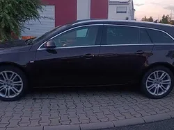 Braun Gebraucht 2011 Opel Insignia Design Edition Kombi | 4.800 € (Guter Preis)