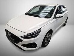 Weiß Gebraucht 2024 Hyundai i30 Style Limousine | 17.749 € (Superpreis)