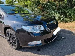 Schwarz Gebraucht 2012 Skoda Superb GreenLine Kombi | 4.900 € (Superpreis)