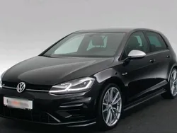 Schwarz Gebraucht 2017 VW Golf VII R Limousine | 24.500 € (Etwas zu teuer)