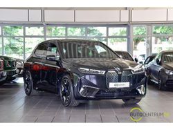 Schwarz Gebraucht 2022 BMW iX Sport Line SUV | 59.990 €