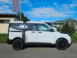 Weiß Gebraucht 2024 Ford Courier Van / Kleinbus | 34.999 €