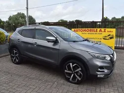 Grau Gebraucht 2019 Nissan Qashqai Pack SUV | 17.999 €