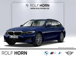 Mediterranblau metallic Gebraucht 2020 BMW 330 Sport Line Kombi | 26.620 € (Fairer Preis)
