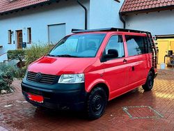 Rot Gebraucht 2003 VW T5 Pro Van | 17.500 €
