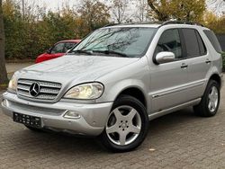 Silber Gebraucht 2003 Mercedes ML500 SUV | 7.990 € (Teuer)