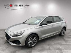 Shimmering silver Neu 2025 Hyundai i30 Advantage Limousine | 27.190 € (Fairer Preis)