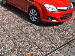 Rot Gebraucht 2005 Opel Tigra Cabrio | 950 € (Superpreis)