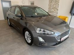Grau Gebraucht 2020 Ford Focus Titanium Kombi | 11.900 € (Guter Preis)