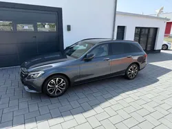 Grau Gebraucht 2015 Mercedes C300e Avantgarde Kombi | 15.990 € (Etwas zu teuer)