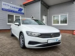 Pure white Gebraucht 2020 VW Passat Basis Limousine | 17.490 € (Superpreis)