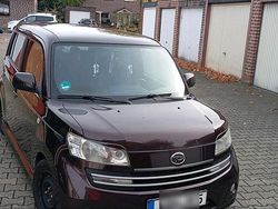 Rot Gebraucht 2011 Daihatsu Materia Van / Kleinbus | 2.000 €