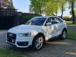 Weiß Gebraucht 2012 Audi Q3 SUV | 12.999 € (Teuer)