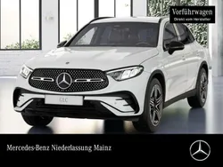 Polarweiß Gebraucht 2025 Mercedes GLC220 AMG SUV | 59.590 € (Superpreis)