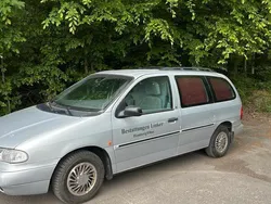 Silber Gebraucht 1997 Ford Windstar Van / Kleinbus | 2.000 €