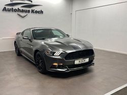 Grau Gebraucht 2015 Ford Mustang Coupé | 26.900 € (Etwas zu teuer)