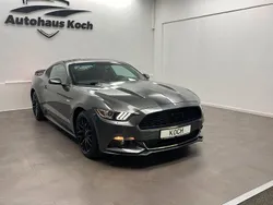 Grau Gebraucht 2015 Ford Mustang Coupé | 26.900 € (Etwas zu teuer)