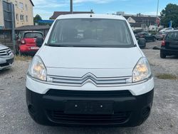 Weiß Gebraucht 2014 Citroën Berlingo Van / Kleinbus | 9.990 € (Etwas zu teuer)