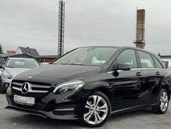 Schwarz Gebraucht 2016 Mercedes B180 Van / Kleinbus | 13.999 € (Fairer Preis)