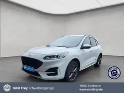 Frozen white Gebraucht 2022 Ford Kuga ST-Line SUV | 26.690 € (Guter Preis)