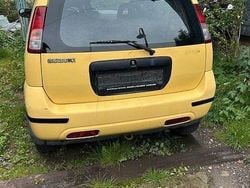 Gelb Gebraucht 2001 Suzuki Ignis Kleinwagen | 799 € (Fairer Preis)
