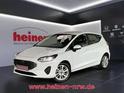 Weiß Gebraucht 2022 Ford Fiesta Titanium Kleinwagen | 16.899 € (Fairer Preis)