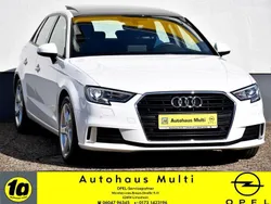 Ibisweiss Gebraucht 2018 Audi A3 Sportback Sport Limousine | 17.900 € (Fairer Preis)