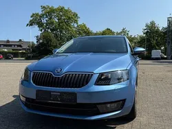 Blau Gebraucht 2014 Skoda Octavia Limousine | 10.200 € (Fairer Preis)