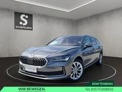 Graphitegrau metallic Neu 2025 Skoda Superb LAURIN & KLEMENT Kombi | 47.480 € (Teuer)