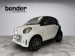 Weiß Gebraucht 2024 Smart ForTwo Electric Drive | 16.600 € (Teuer)