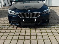 Blau Gebraucht 2012 BMW 525 Comfort Edition Kombi | 12.000 € (Etwas zu teuer)