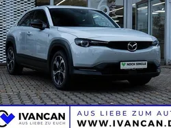 Ceramic white Gebraucht 2023 Mazda MX30 Makoto SUV | 24.950 € (Guter Preis)