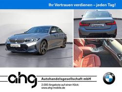 Grau Gebraucht 2024 BMW 330 M Sport Limousine | 47.950 € (Superpreis)
