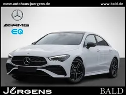 Weiss unilack polarweiss Gebraucht 2025 Mercedes CLA220 AMG Limousine | 48.440 €