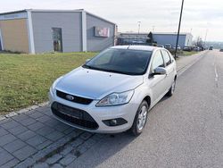 Silber Gebraucht 2009 Ford Focus Style Limousine | 1.199 € (Guter Preis)