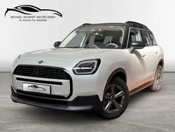 Weiß Gebraucht 2024 Mini Countryman Classic SUV | 30.900 €