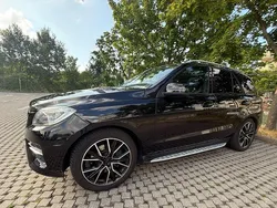 Schwarz Gebraucht 2012 Mercedes ML350 AMG SUV | 21.600 € (Etwas zu teuer)