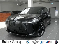 Saphirschwarz metallic Gebraucht 2025 BMW iX Sport Line SUV | 91.099 €