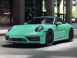 Fnw: mintgrün Gebraucht 2023 Porsche 911 Carrera 4 GTS Cabrio | 164.990 € (Guter Preis)