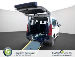 Eisweiß (sonderlack Gebraucht 2024 Citroën Berlingo Van / Kleinbus | 34.490 €