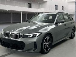 Grau Gebraucht 2024 BMW 330 M Sport Kombi | 39.450 € (Superpreis)