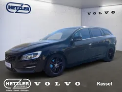Schwarz Gebraucht 2013 Volvo V60 Kinetic Kombi | 13.950 €
